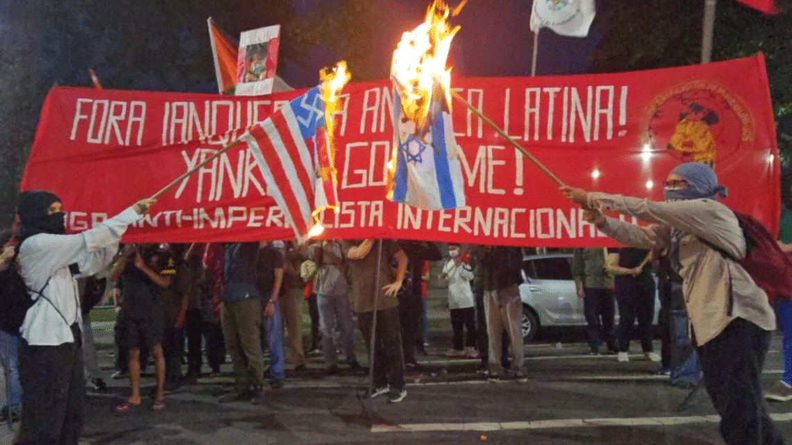 O protesto que gerou polêmica: Frente Gaúcha de Solidariedade se manifesta