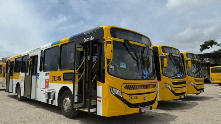 Salário de R$ 4 mil? Veja a nova lei para motoristas de ônibus