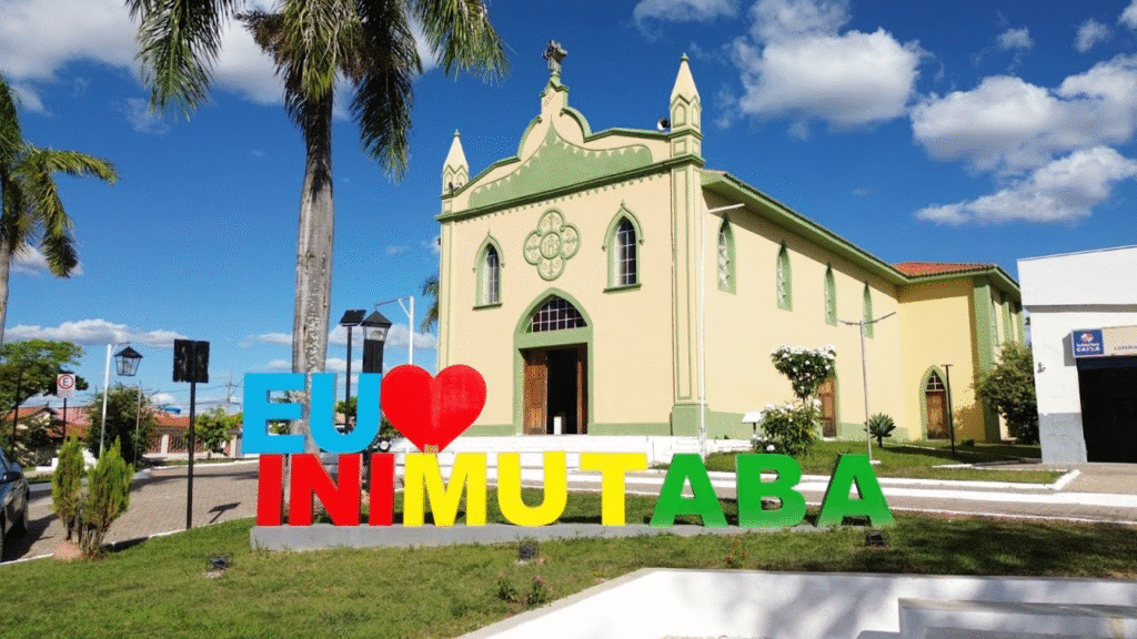 Aberto concurso com 141 vagas e salários de até R$ 14,6 mil. Inscrições em Inimutaba até 9 de abril. Confira!