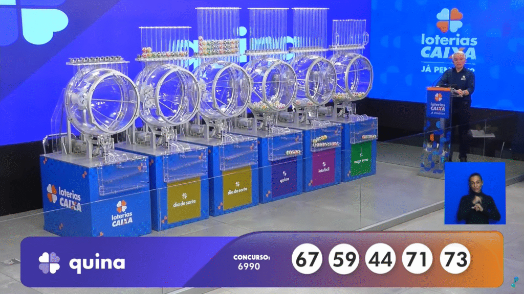 Confira o resultado da Quina 6990 desta terça-feira (31). Veja os números e saiba como resgatar R$ 600 mil.