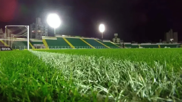 Figueirense x Azuriz pela Copa do Brasil 2026: horário e onde assistir