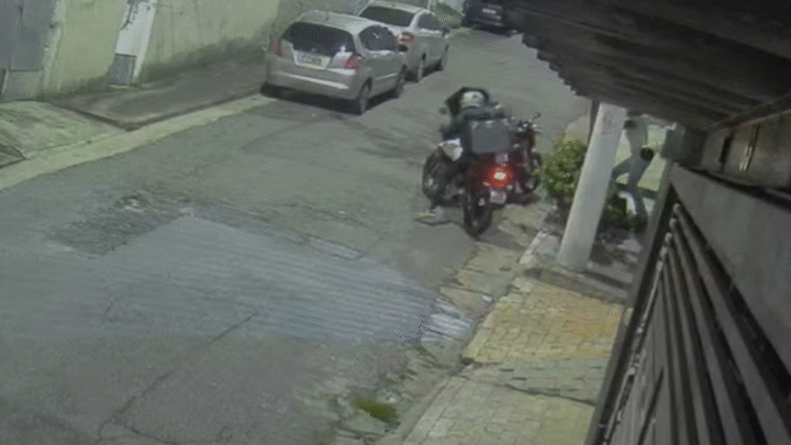 Dois suspeitos morrem após policial reagir a assalto na Casa Verde