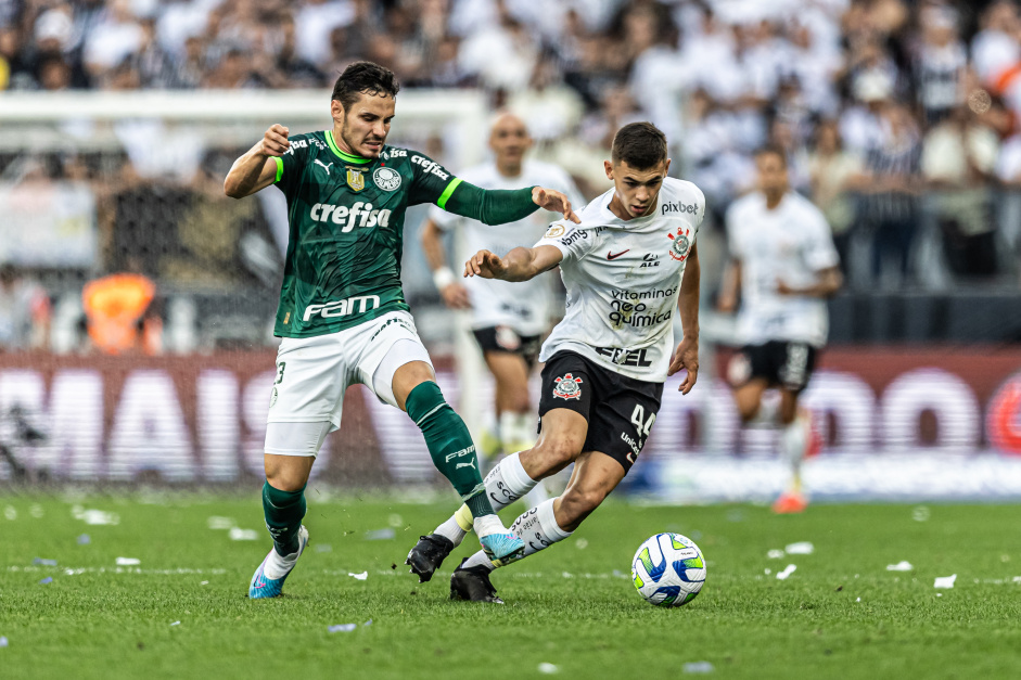 Assista aqui o clássico Corinthians x Palmeiras neste domingo (12)