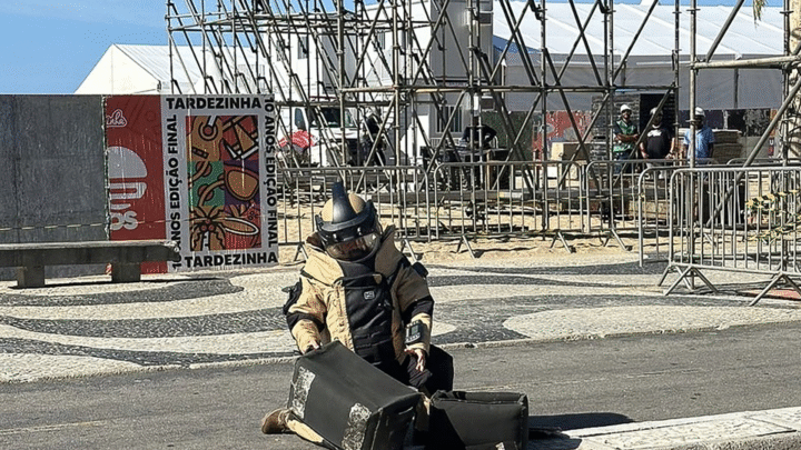Polícia remove explosivo próximo ao palco de Shakira em Copacabana