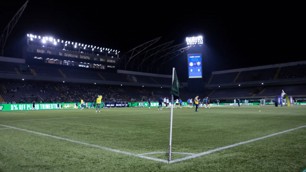 Palmeiras x Grêmio duelam hoje pela 9ª rodada do Brasileirão. Veja horários e onde assistir nesta quinta (02).