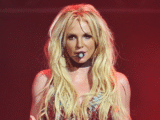 Britney Spears se interna