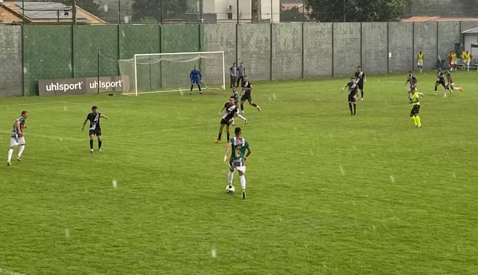 Reencontro nacional após 38 anos acaba com vitória mixtense