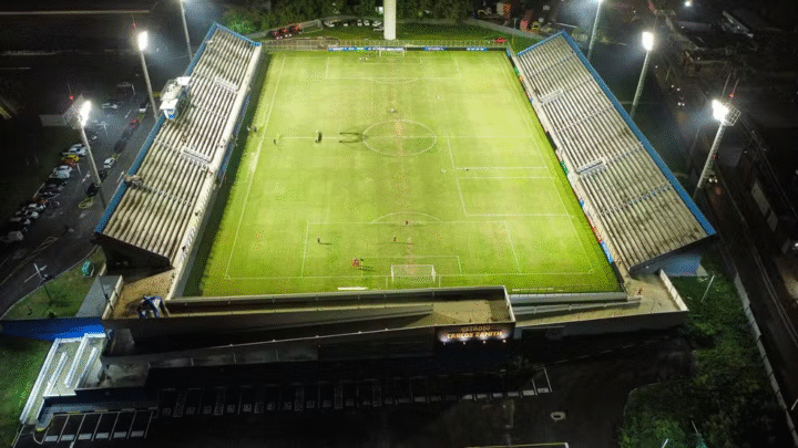 Amazonas x Maranhão: onde assistir ao vivo e as surpresas dos times?
