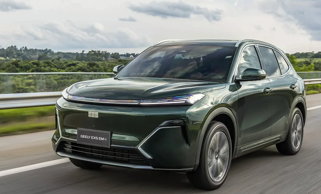 Novo utilitário híbrido terá produção nacional no Paraná em breve