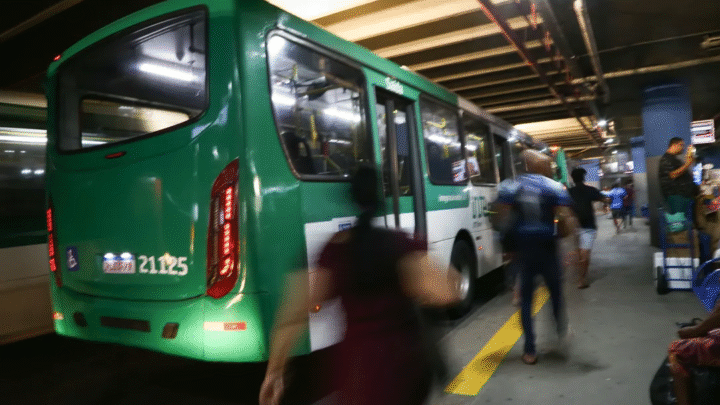 Transporte público pode ter aumento após nova jornada de trabalho