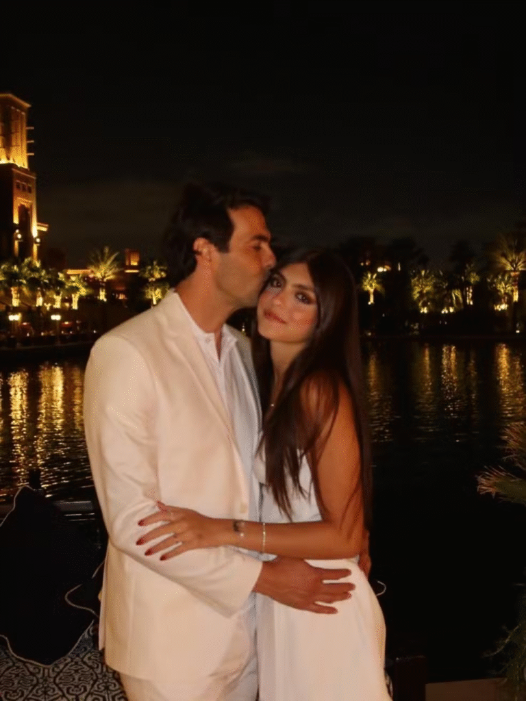 Kaká celebra o aniversário de 15 anos da filha Bella nesta quinta (23). Confira a homenagem emocionante do ex-jogador e veja detalhes sobre a família.