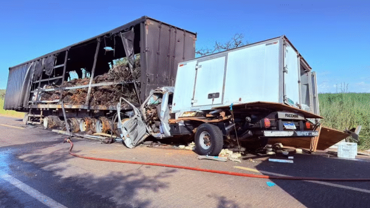 Colisão na MG-428 mata pai e filho em Sacramento