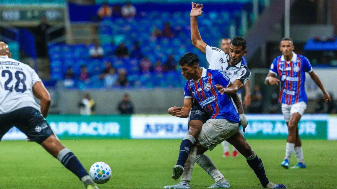 Rogério Ceni assume responsabilidade após derrota do Bahia em casa