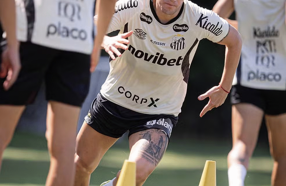 Escalação do Santos: Cuca promove mudanças em todos os setores