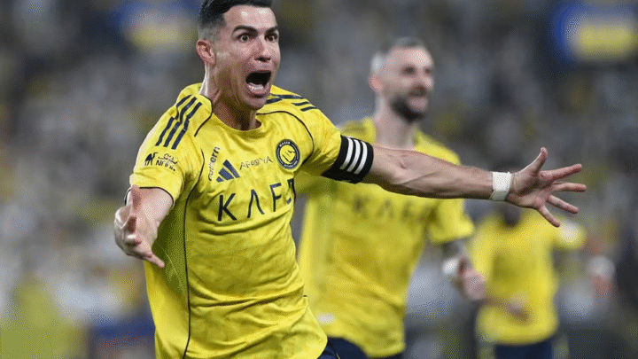 Cristiano Ronaldo marca e Al-Nassr vence clássico na Arábia