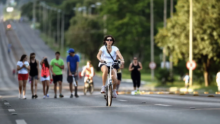 Dia do Trabalhador: veja o que abre e fecha no DF