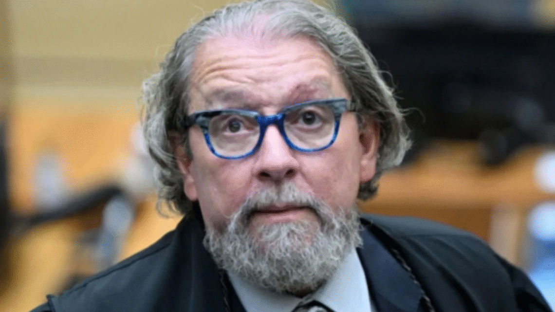 Kakay no caso Master levanta debate sobre mensagens