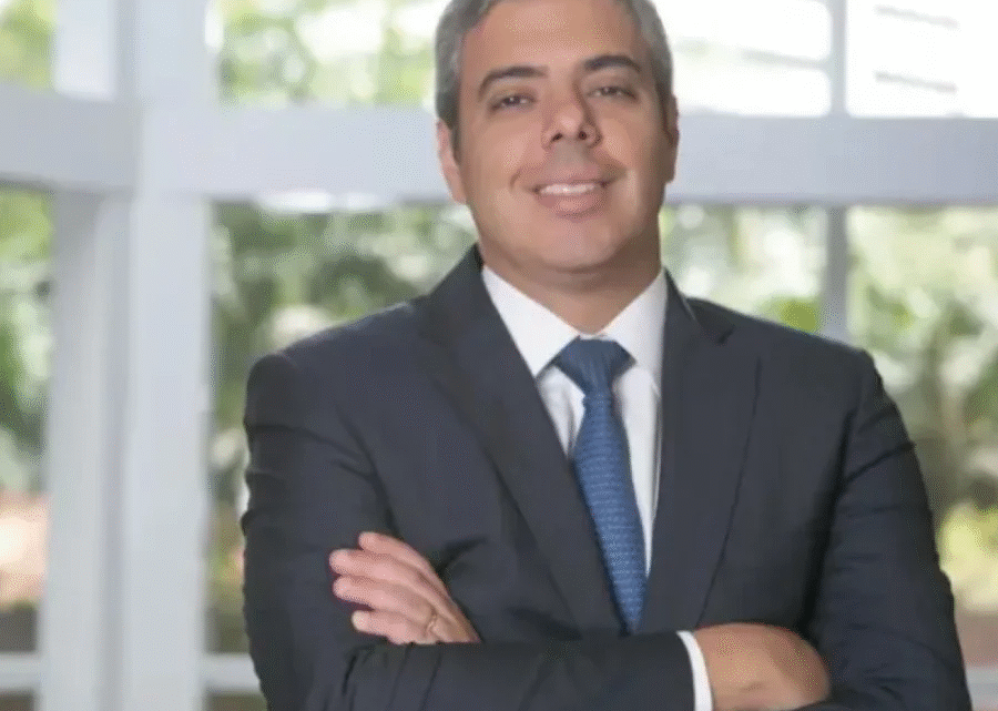 CEO do Itaú vira alvo de piadas após discurso de moralidade