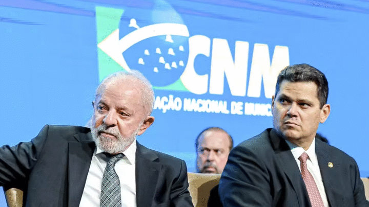 Lula decide não promulgar PL da Dosimetria após derrota no Congresso