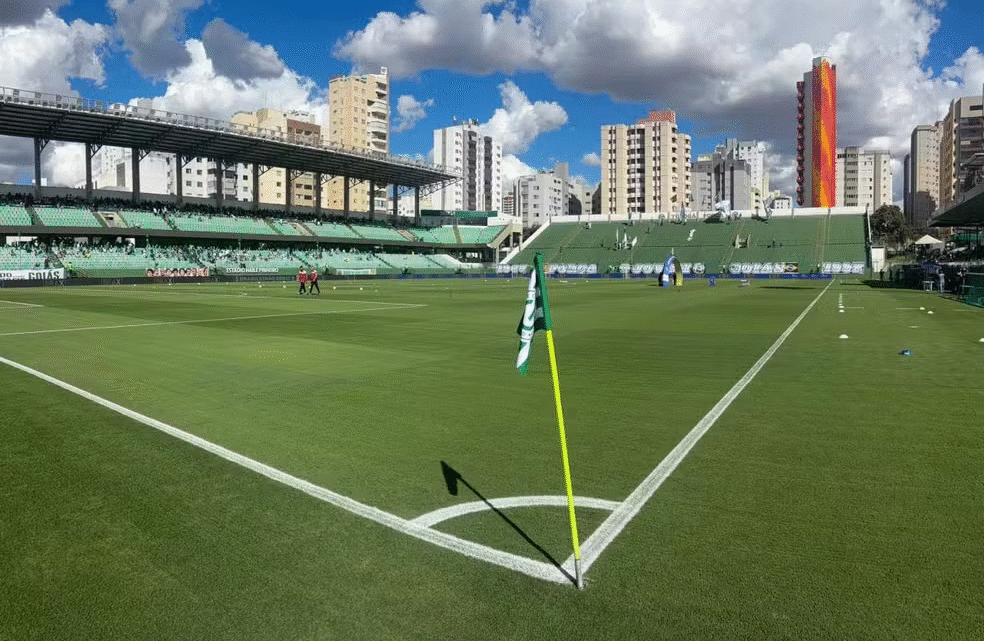 Goiás x Botafogo-SP: onde assistir ao vivo o jogo da Série B