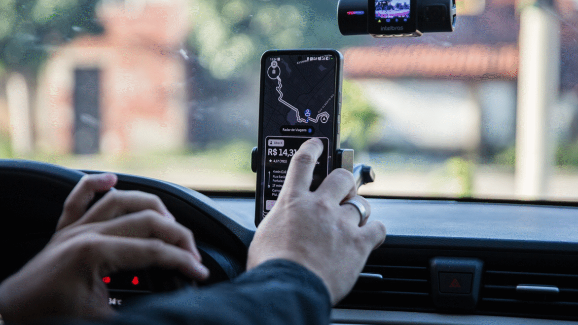 Governo Federal prepara programa de crédito para motoristas de aplicativo