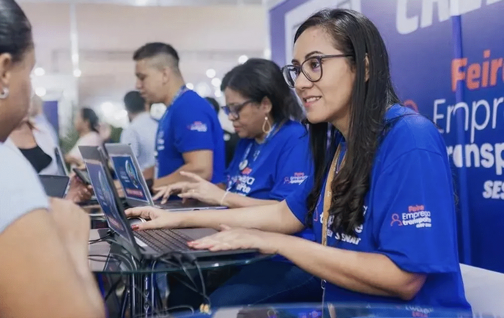 Feira de empregabilidade em Lauro de Freitas disponibiliza centenas de vagas gratuitas