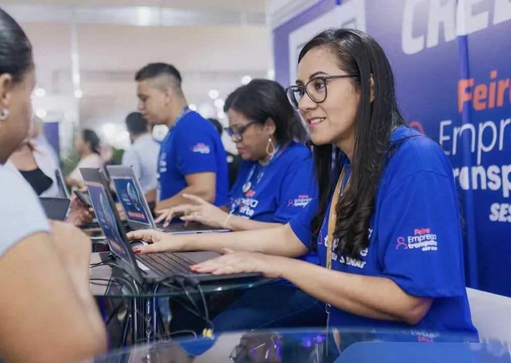 Feira Emprega Transporte oferta mais de 850 vagas de emprego e estágio em Lauro de Freitas, na Bahia. Veja os documentos necessários para participar.