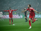 Harry Kane comemora um dos seus gols na vitória do Bayern sobre o Stuttgart na final da Copa da Alemanha — Foto: REUTERS/Annegret Hilse