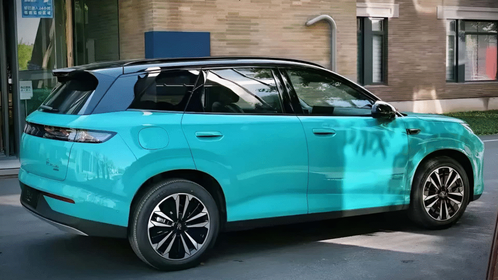 Novo BYD Yuan Plus 2027 estreia com até 630 km de alcance por R$ 89 mil. Conheça todas as novidades do novo modelo chinês.