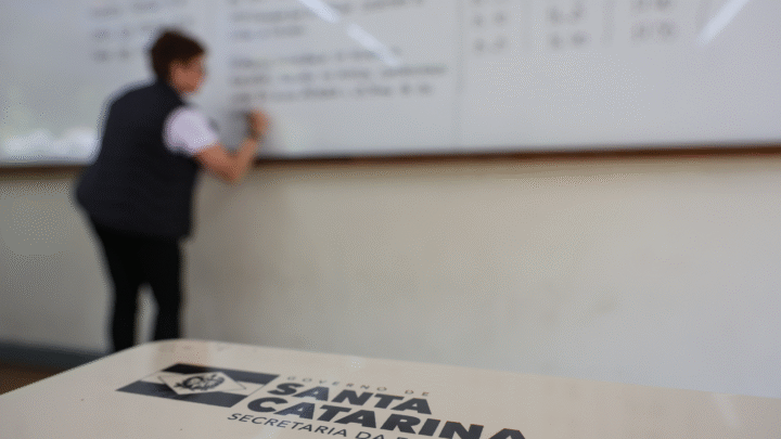 Gabaritos do Concurso SED SC saem nesta segunda-feira (25)