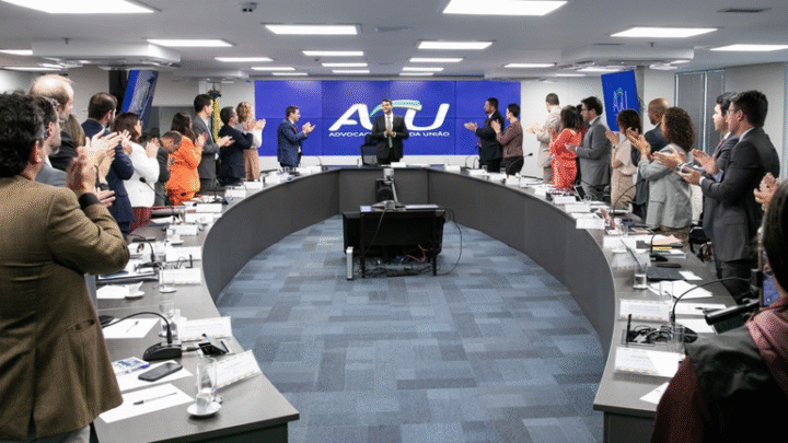 Novo Concurso AGU está sendo preparado com 170 vagas para carreiras jurídicas