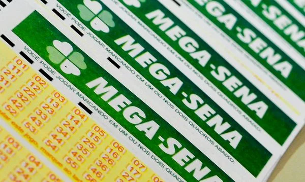 Apostadores do território baiano dividem milhares de reais em sorteio especial de loteria