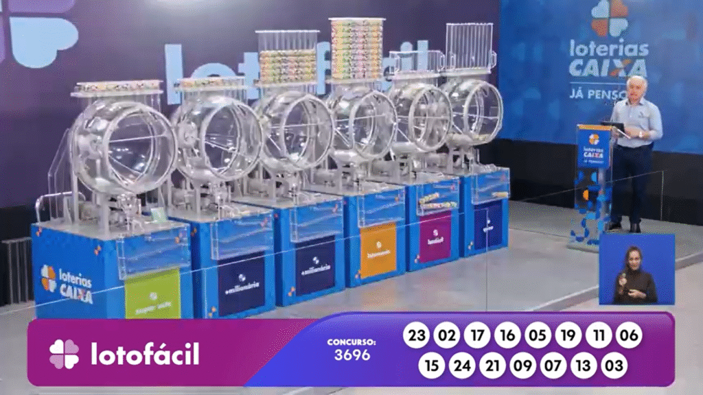 Resultado da Lotofácil 3696 sorteada nesta quarta-feira. Veja as dezenas premiadas e saiba como resgatar o prêmio acumulado de R$ 5 milhões.