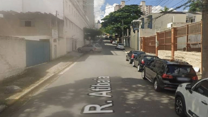 Homem é detido após abrir fogo contra veículo ocupado por uma família com menores de idade