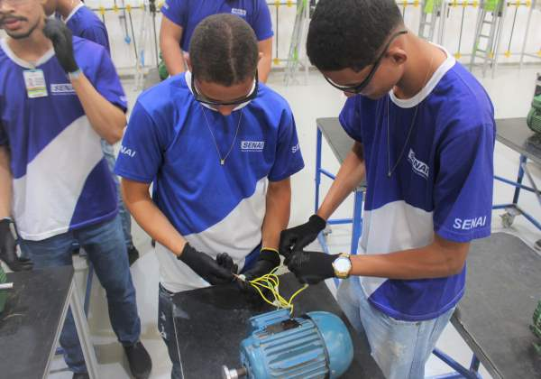 Instituição de ensino profissionalizante anuncia milhares de oportunidades de capacitação no estado