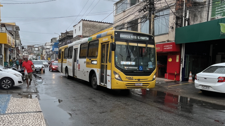 Rodoviários anunciam atraso na saída de ônibus nesta quinta (7)