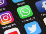 Meta inicia fase de testes com assinaturas para WhatsApp, Instagram e Facebook - Foto: Getty Images /alexsl