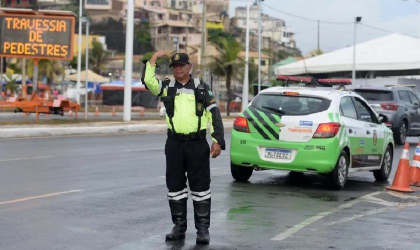 Atenção motorista: a lista completa de ruas bloqueadas que vão travar o trânsito em Salvador Atenção motorista: a lista completa de ruas bloqueadas que vão travar o trânsito em Salvador