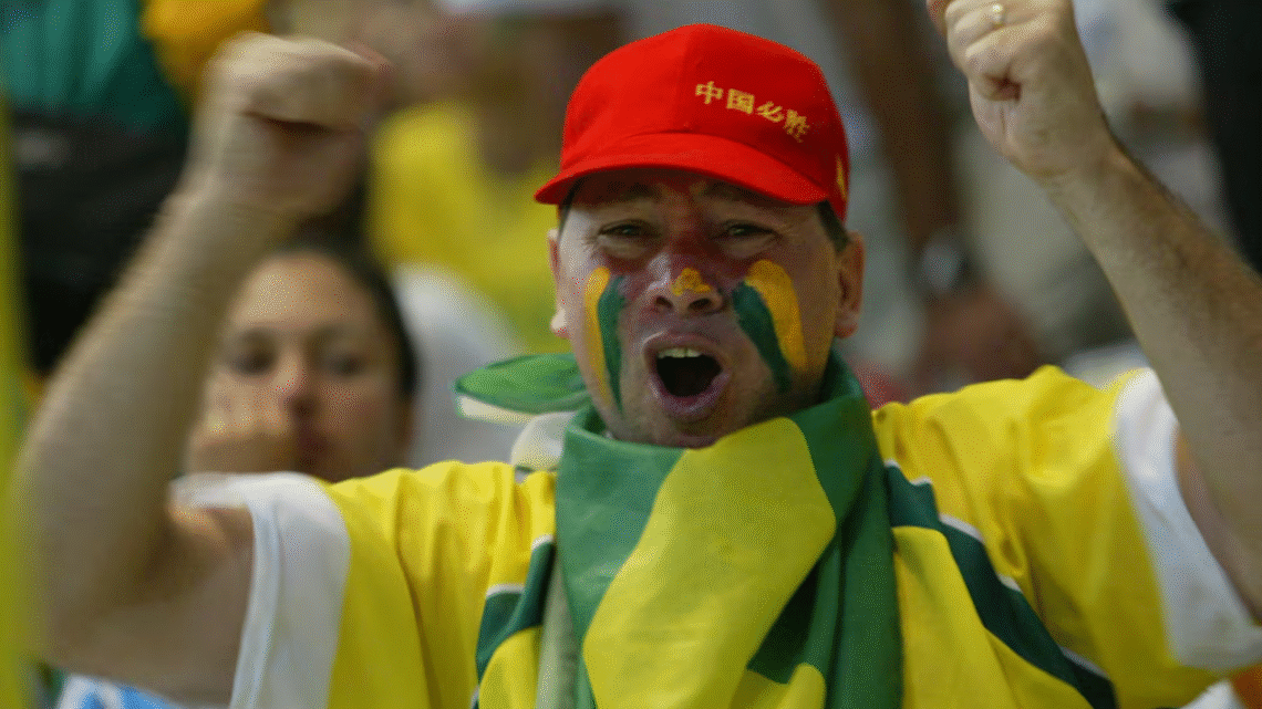Planeje sua viagem para a Copa 2030 com dividendos. Descubra quanto investir por mês em ações pagadoras para bancar os custos na Europa e Marrocos