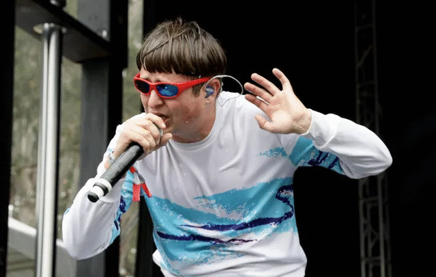 Cantor americano Oliver Tree morre em queda de helicóptero no Rio de Janeiro