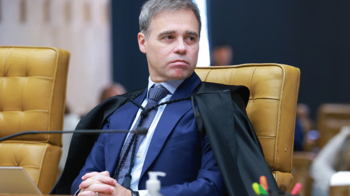 André Mendonça consolida força de ala independente em julgamento do STF sobre o Banco Master