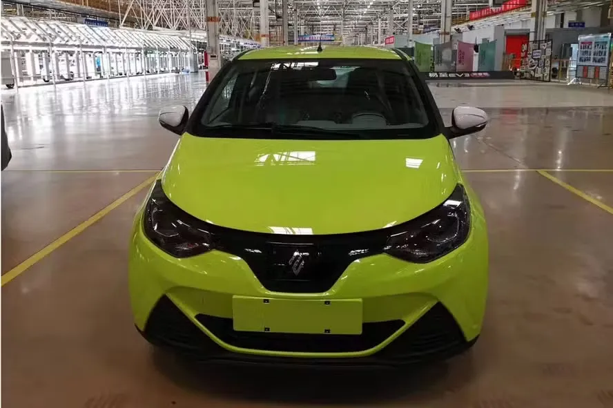 O carro elétrico mais barato do Brasil muda de nome após disputa judicial e custa R$ 69.990