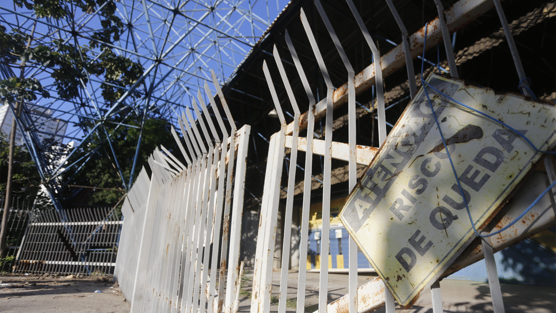 Governo do Estado marca novo leilão para vender o antigo Centro de Convenções