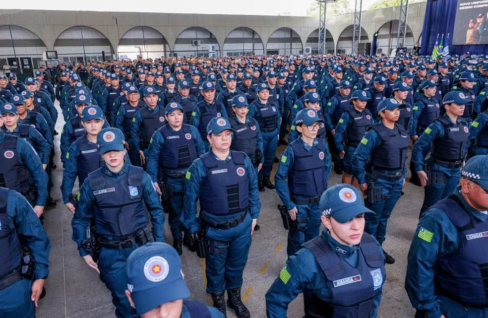 Governador anuncia concurso com mais de mil vagas e confirma o lançamento do edital pmpi Governador anuncia concurso com mais de mil vagas e confirma o lançamento do edital pmpi