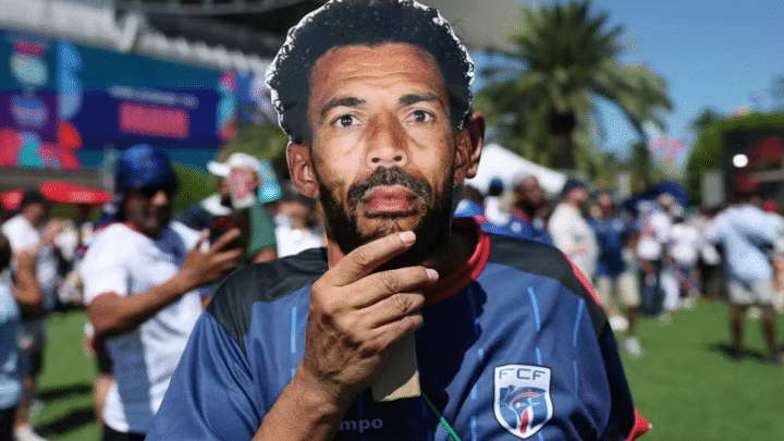 Fenômeno da Copa: goleiro de Cabo Verde vira febre e ganha máscaras com seu rosto nos EUA