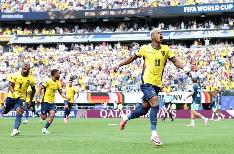 O Equador surpreendeu o mundo ao vencer a Alemanha por 2 a 1 de virada na Copa do Mundo de 2026 e garantir vaga para a próxima fase.