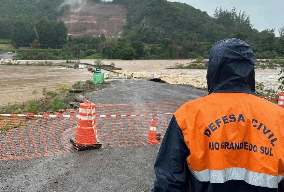 Rio Grande do Sul está em alerta com previsão de tempestades e ventos de 100 km/h