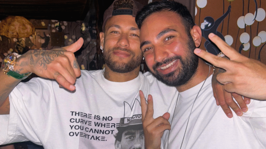 Solteiro? Neymar é flagrado em balada de Nova York sem aliança durante folga da Seleção