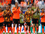Países Baixos x Marrocos: saiba onde assistir e o motivo da "Holanda" jogar de laranja - Foto: Reuters/Folhapress/Claudia Greco