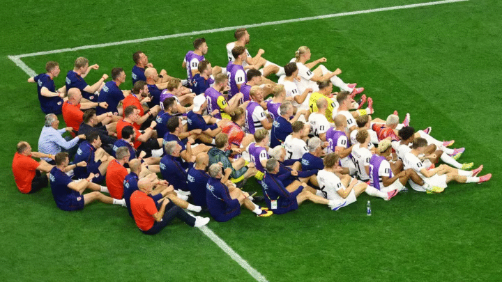 Remada viking embala classificação da Noruega para enfrentar a Seleção Brasileira nas oitavas
